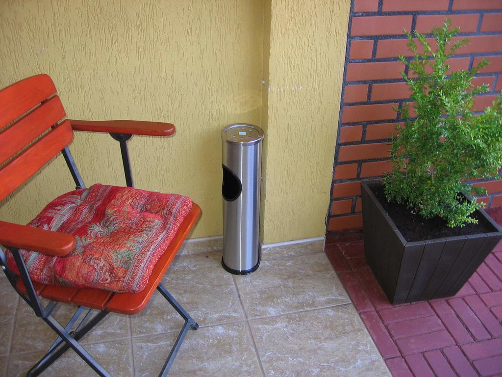 Apartament Zuzia Dzwirzyno Exterior photo